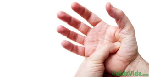 ¿Por qué se duermen las manos al dormir? · Cuida tu vida