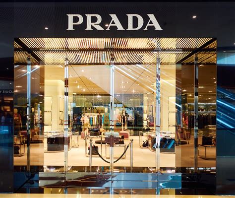 Prada Fashion Shop Boutique Store Editorial Photography ...