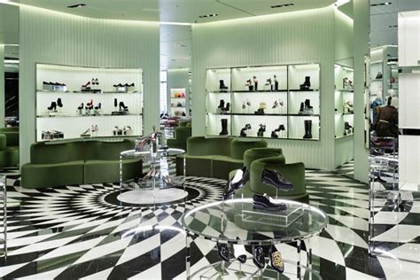 PRADA Opens A New Store in Japan
