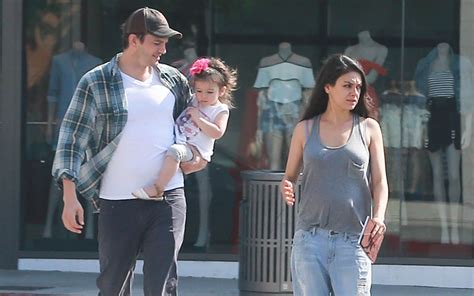 Pregnant Mila Kunis Spotted Getting Breakfast With Wild ...