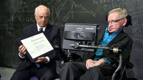 Premio Fronteras a Stephen Hawking por su compromiso con ...
