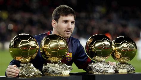 Presume Messi sus Balones de Oro | INFO7