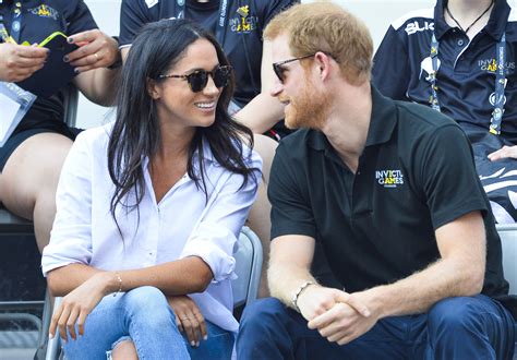 Prince Harry and Meghan Markle Hold Hands at Invictus Games
