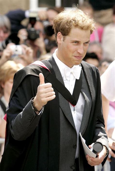 Prince William arrives in Cambridge to become a full time ...