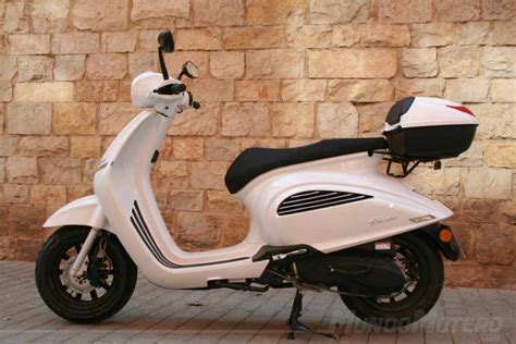 Prueba Daelim Besbi 125 2018   Un scooter 125 eficiente y ...