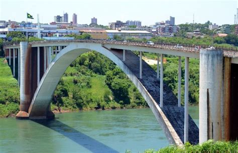 Puente de la Amistad celebra hoy su 50º aniversario con ...
