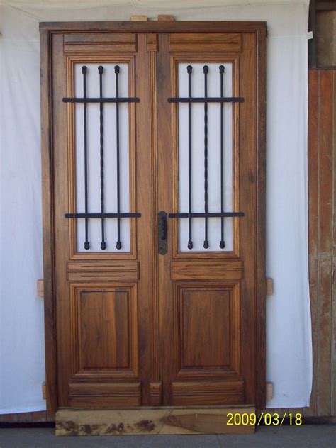 Puertas Antiguas Madera, Puertas De Entrada Casas Antiguas ...
