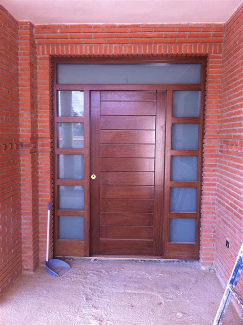 Puertas de entrada en Granada | Blindadas, acorazadas ...