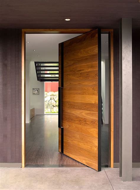 Puertas principales modernas de madera