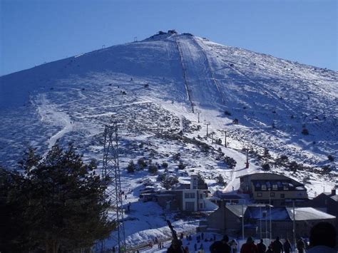 Puerto de Navacerrada: Un clásico del esquí en España ...