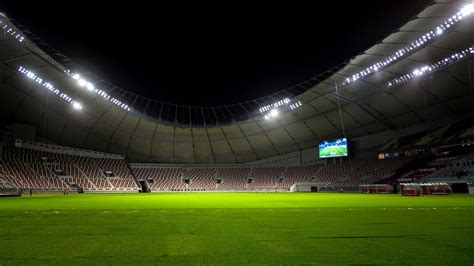 Qatar inauguró el primer estadio refrigerado del mundo que ...
