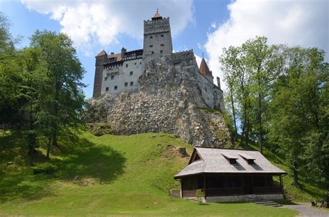 Qué ver en Brasov en un día. Castillo de Bran Rumanía ...