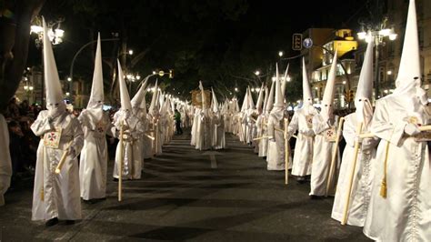 Qué visitar en España en Semana Santa | Tradiciones ...