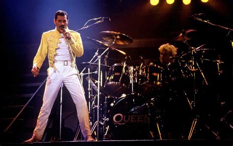 Queen to Release New Album With Unreleased Freddie Mercury ...