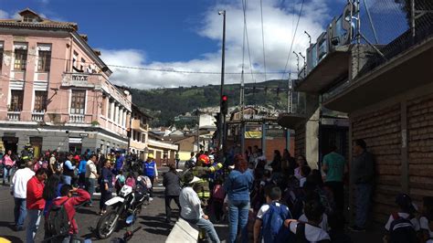 #Quito | Autorid…    @el_telegrafo, El Telégrafo Ecuador ...
