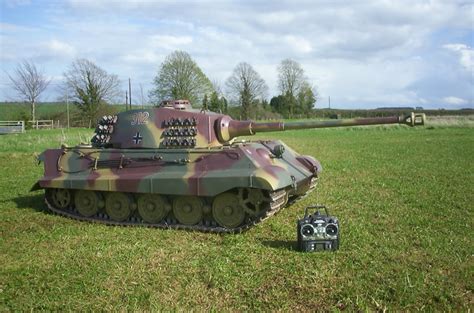 Radio Controlled Model Tanks