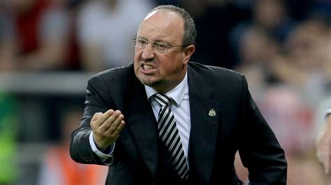 Rafa Benitez keeps eye on promotion challenge despite EFL ...