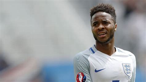 Raheem Sterling gets Manchester City confidence boost from ...