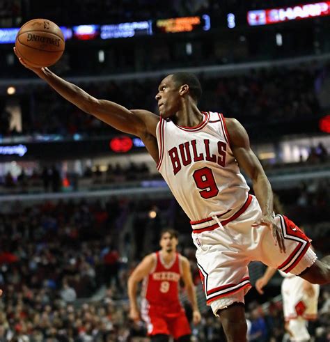 Rajon Rondo focused making the playoffs with the Bulls ...