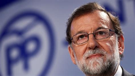 Rajoy deja el acta de diputado