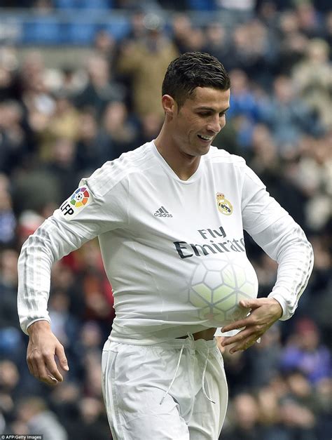 Real Madrid 7 1 Celta Vigo: Cristiano Ronaldo steals the ...