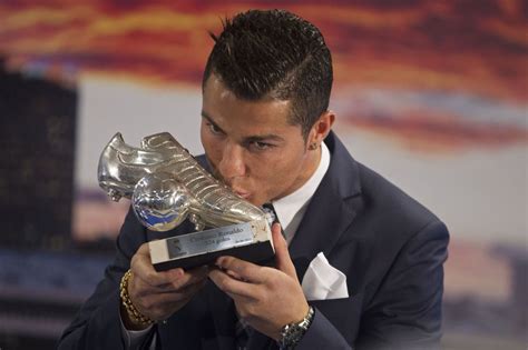 Real Madrid realiza homenaje a Cristiano Ronaldo, por ...