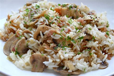 Receta de arroz blanco con champiñones   Unareceta.com