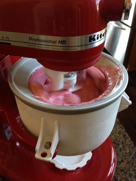Recipe: Homemade Strawberry Frozen Greek Yogurt | opanews