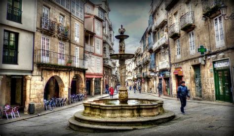 Recorriendo el Casco Vello de Ourense | Rutea