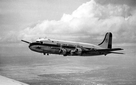 Redescubriendo América: 70 años del primer vuelo ...