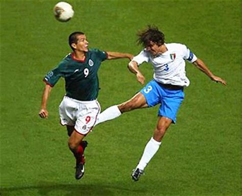 rediff.com: 2002 FIFA World Cup   Italy vs Mexico
