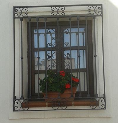 Rejas de hierro forjado para ventanas | Diseños, Catálogos