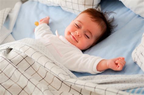 Remedio casero para ayudar a dormir a tu bebé   IMujer