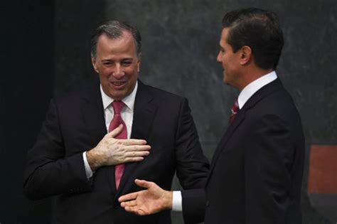 Renuncia el ministro de Hacienda mexicano para aspirar a ...