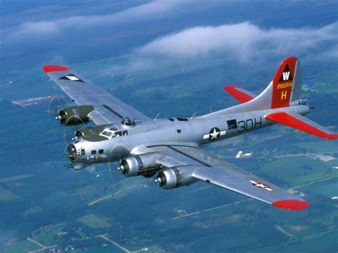 Restored B 17 Bomber Coming Back to Oxford Airport ...