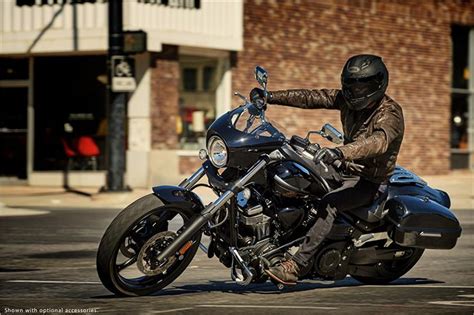 Review of Yamaha 2017 Raider Touring Motorcycle   Bikes ...