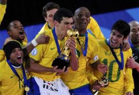 RFI   Brasil gana la Copa por tercera vez