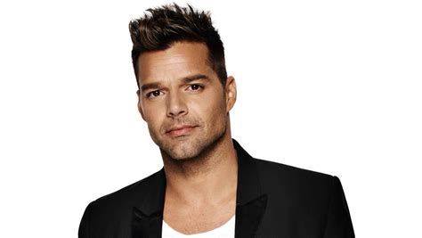 Ricky Martin anuncia que va a luchar por la causa LGBT en ...