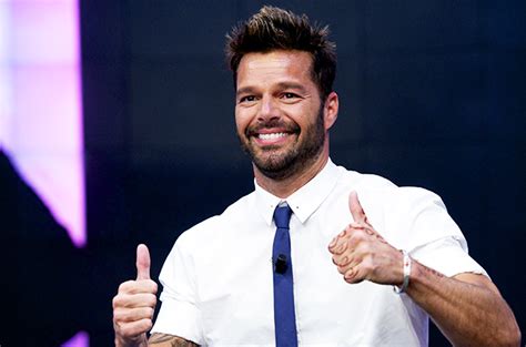 Ricky Martin Supports Democratic Candidate Hillary Clinton ...