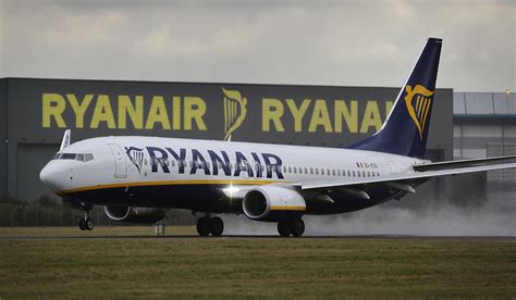 Rival airlines queue up to feast on Ryanair cancellation ...