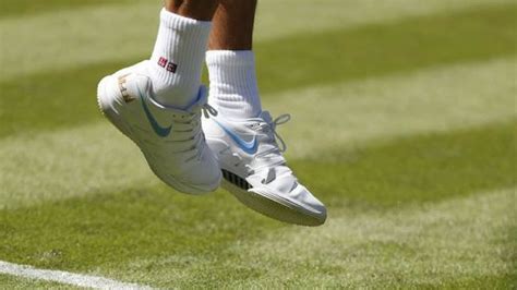 Roger Federer: addio Nike, partnership d’oro con Uniqlo