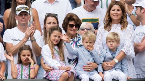 Roger Federer s kids steal the show at historic Wimbledon ...