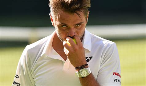 Roger Federer: Stan Wawrinka reacts after shock Uniqlo ...
