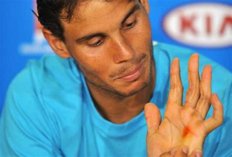 Roger Federer Vs. Rafael Nadal: A Battle of the Best