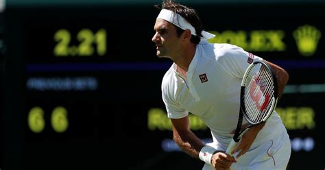 Roger Federer wears Uniqlo at Wimbledon as long standing ...