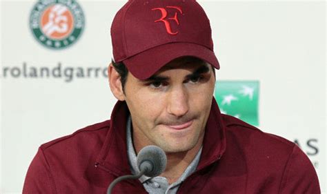 Roger Federer’s agent opens up on $300m UNIQLO deal after ...