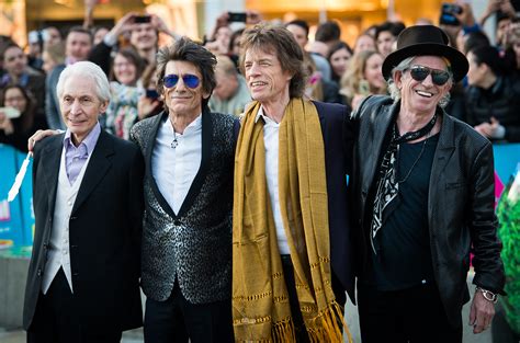 Rolling Stones Preview Song From New Blues Album: Watch ...