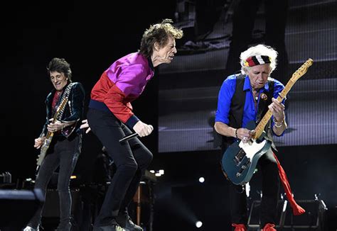 Rolling Stones star Keith Richards forced to apologise to ...