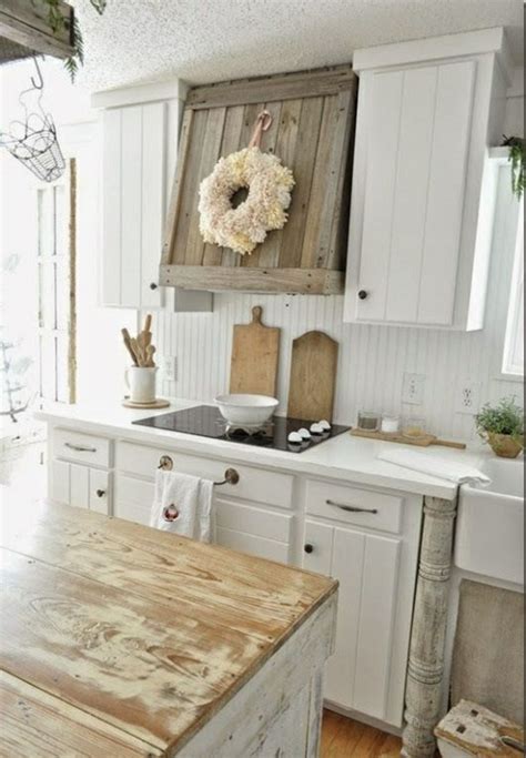 Rustic Kitchen Design   [peenmedia.com]