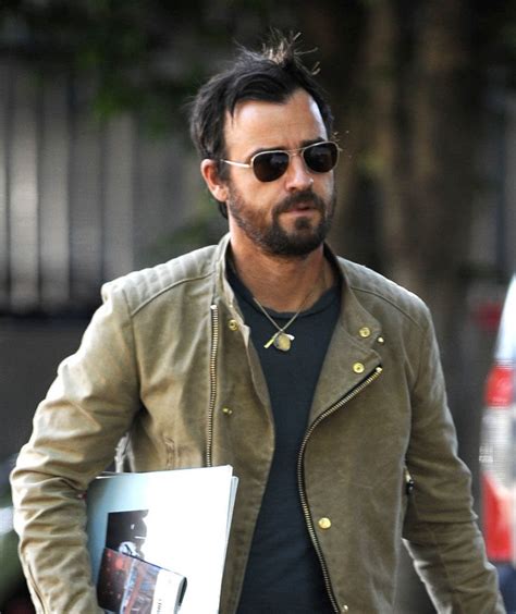 Ryan Gosling and Justin Theroux have lunch together in LA